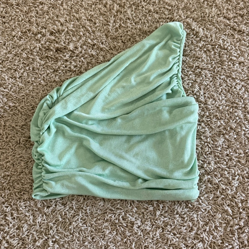 SHEIN Mint Green One-Shoulder Crop Top